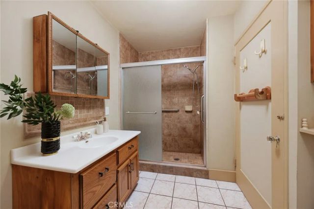 129 La Paloma Avenue, Alhambra, CA 91801
