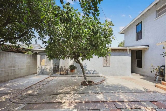 129 La Paloma Avenue, Alhambra, CA 91801