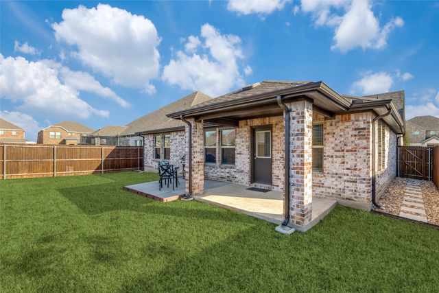 203 Fieldstone Drive, Melissa, TX 75454