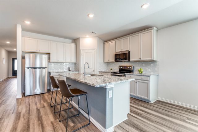 203 Fieldstone Drive, Melissa, TX 75454