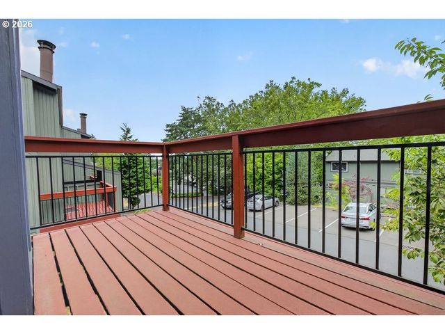 24002 Ne TREEHILL Dr, Wood Village, OR 97060