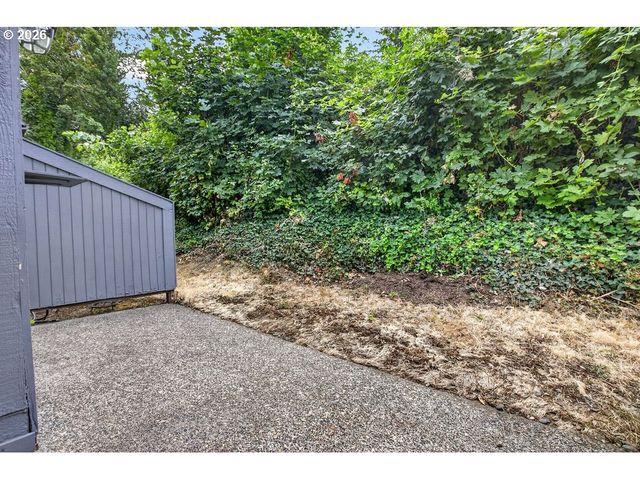 24002 Ne TREEHILL Dr, Wood Village, OR 97060