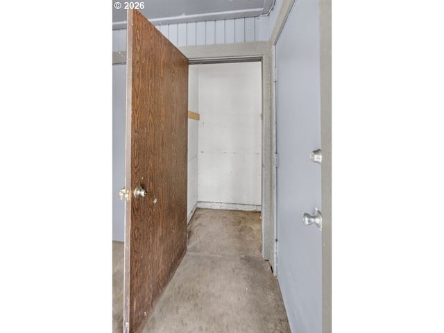 24002 Ne TREEHILL Dr, Wood Village, OR 97060