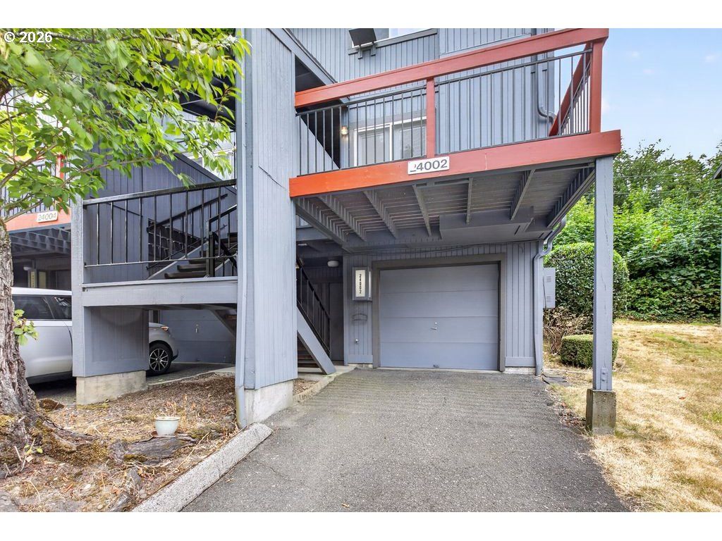 24002 Ne TREEHILL Dr, Wood Village, OR 97060