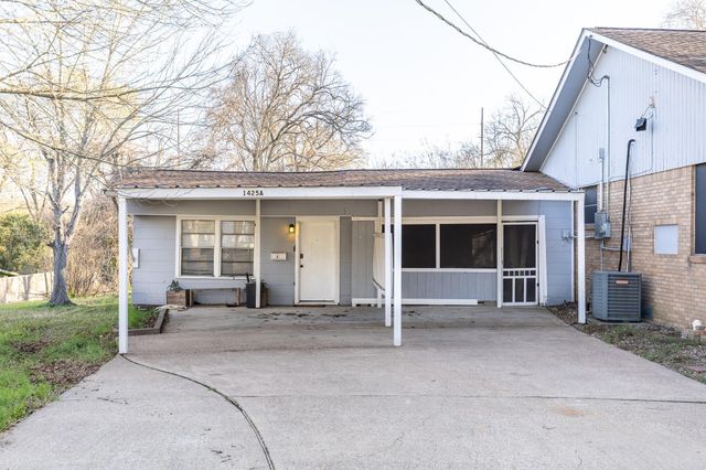 1425 15th Street, Huntsville, TX 77340