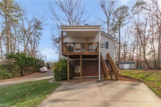 103 Robinhood Road, Lexington, NC 27292