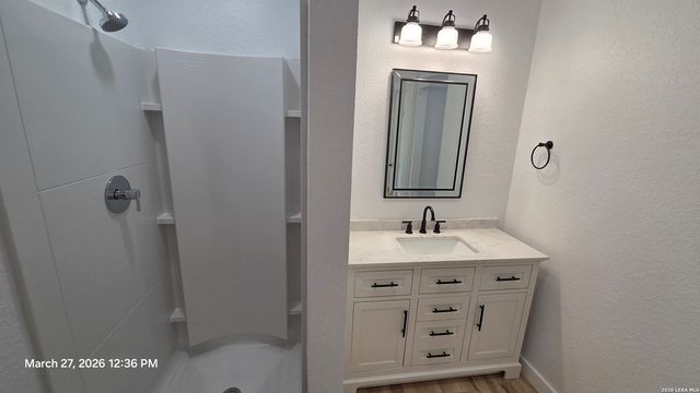 2530 W Woodlawn, San Antonio, TX 78228