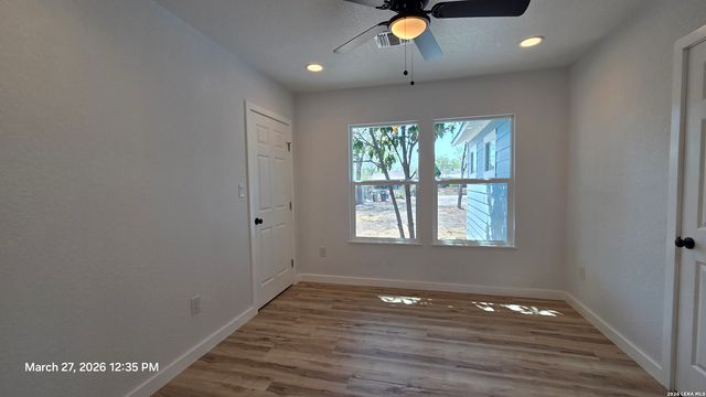 2530 W Woodlawn, San Antonio, TX 78228