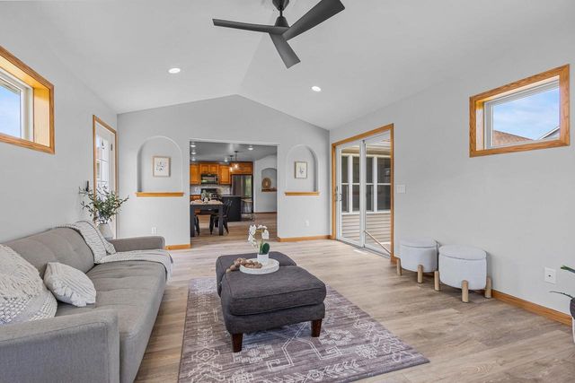 N2460 BENJAMIN DRIVE, Greenville, WI 54942