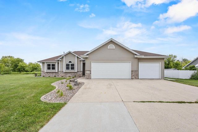 N2460 BENJAMIN DRIVE, Greenville, WI 54942