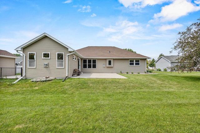 N2460 BENJAMIN DRIVE, Greenville, WI 54942
