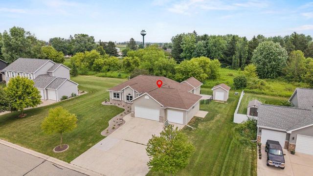 N2460 BENJAMIN DRIVE, Greenville, WI 54942
