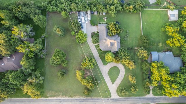 1425 Pecan Hill Road, Stephenville, TX 76401