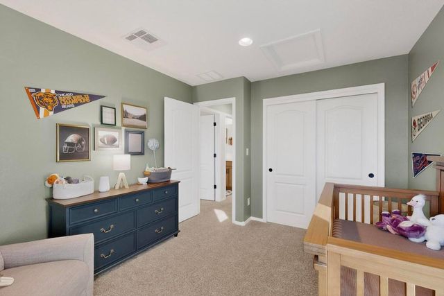 920 Turquesa Loop SE, Rio Rancho, NM 87124