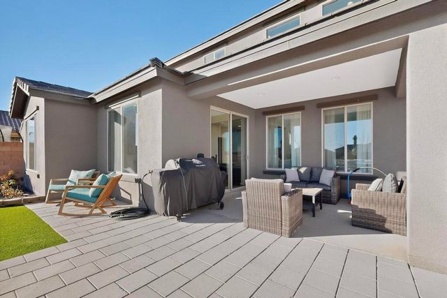 920 Turquesa Loop SE, Rio Rancho, NM 87124