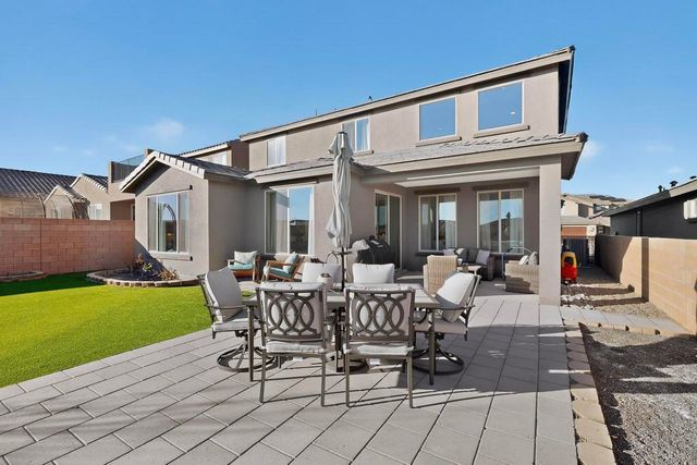 920 Turquesa Loop SE, Rio Rancho, NM 87124