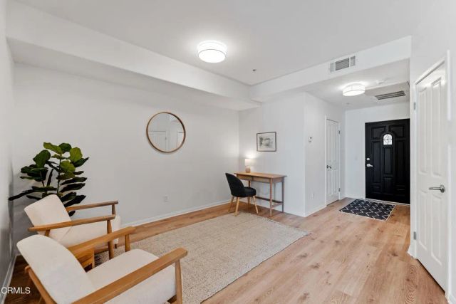 436 Poli Street 402, Ventura, CA 93001