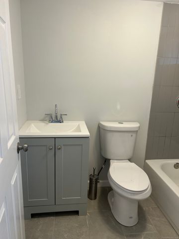 67 Yarwood Street, Stratford, CT 06615