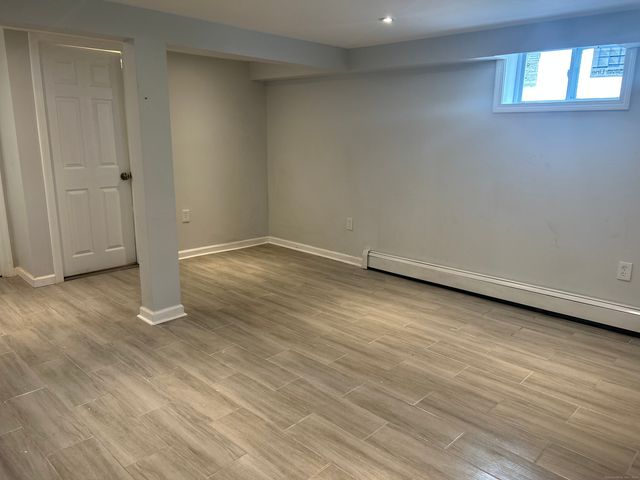 67 Yarwood Street, Stratford, CT 06615