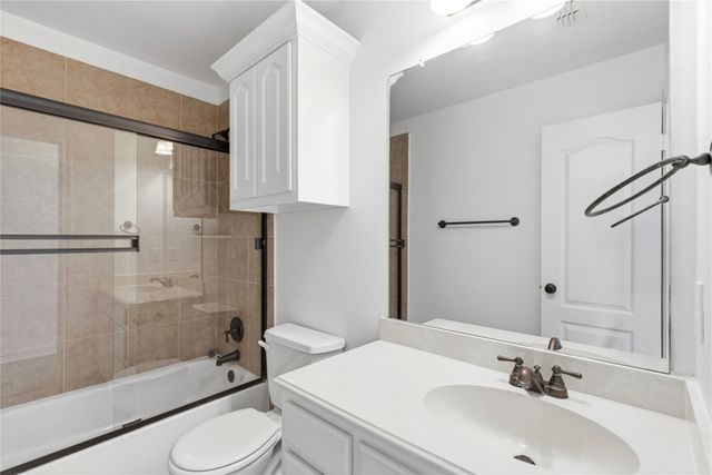 544 Hubbard Circle, Nevada, TX 75173