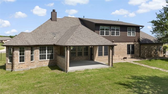 544 Hubbard Circle, Nevada, TX 75173