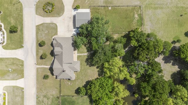 544 Hubbard Circle, Nevada, TX 75173