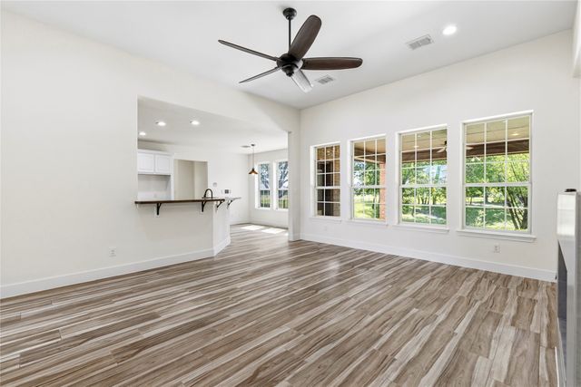 544 Hubbard Circle, Nevada, TX 75173