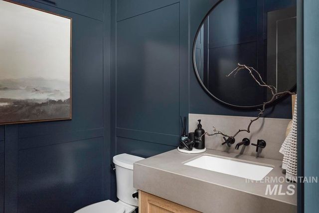 8165 W Corinthia St, Eagle, ID 83616