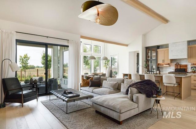 8165 W Corinthia St, Eagle, ID 83616