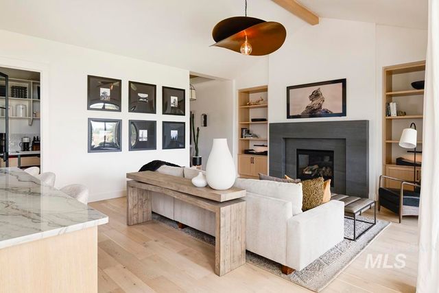 8165 W Corinthia St, Eagle, ID 83616