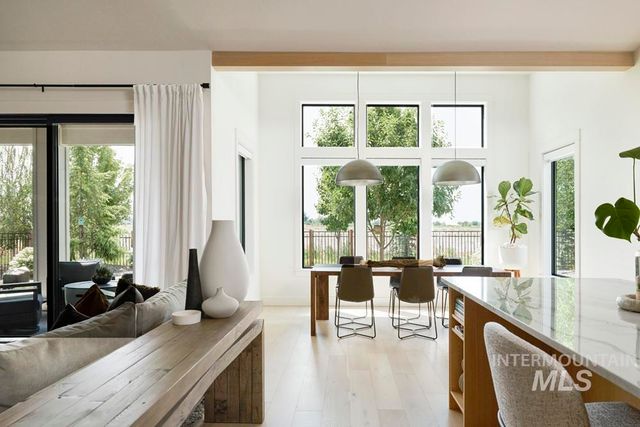 8165 W Corinthia St, Eagle, ID 83616