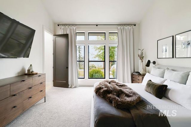 8165 W Corinthia St, Eagle, ID 83616