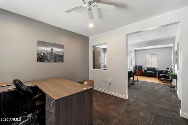 314 E THOMAS Road, Phoenix, AZ 85012