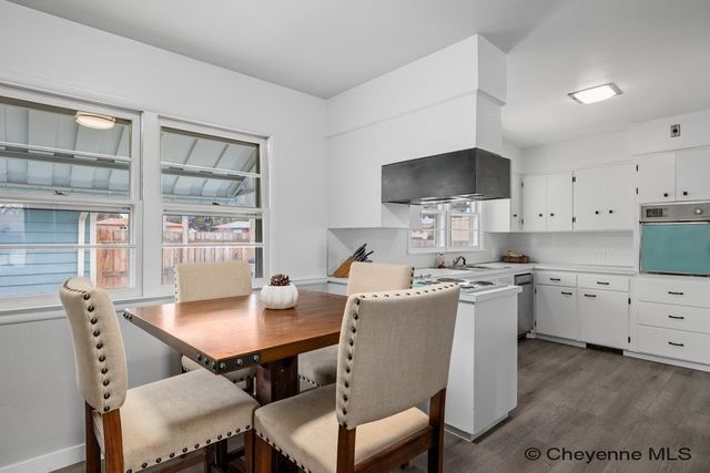 3248 ACACIA DR, Cheyenne, WY 82001