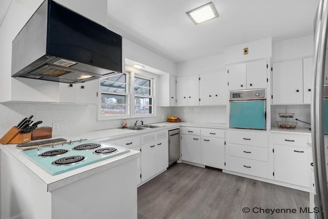 3248 ACACIA DR, Cheyenne, WY 82001