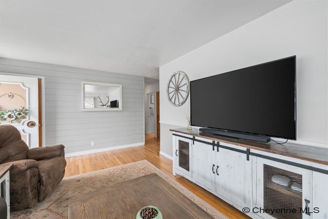 3248 ACACIA DR, Cheyenne, WY 82001