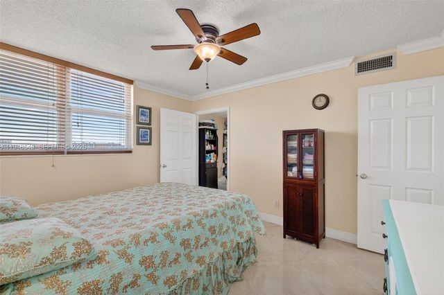 2731 NE 14th St Cswy 1019, Pompano Beach, FL 33062