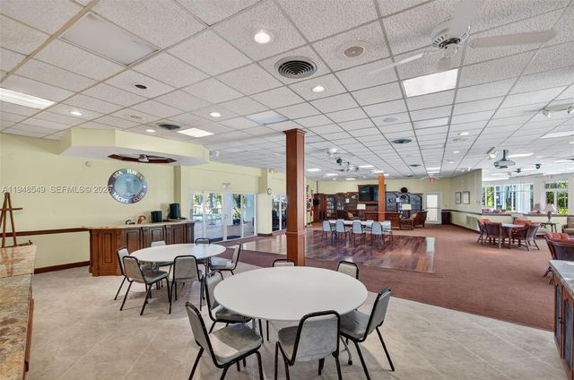 2731 NE 14th St Cswy 1019, Pompano Beach, FL 33062