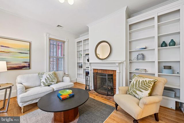 123 7TH ST NE, Washington, DC 20002