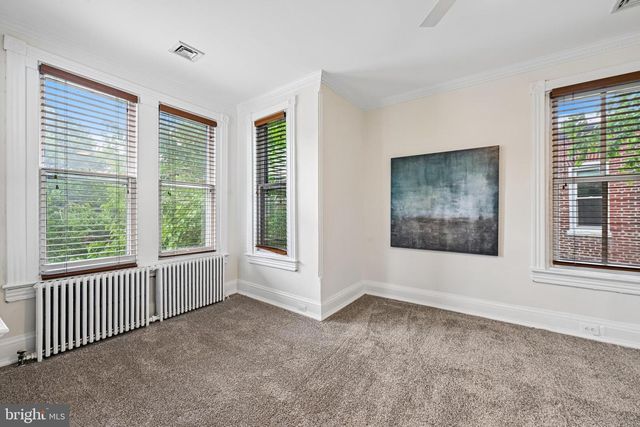 123 7TH ST NE, Washington, DC 20002