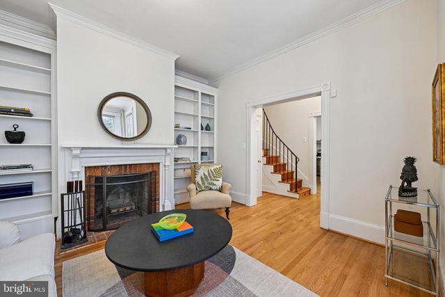 123 7TH ST NE, Washington, DC 20002