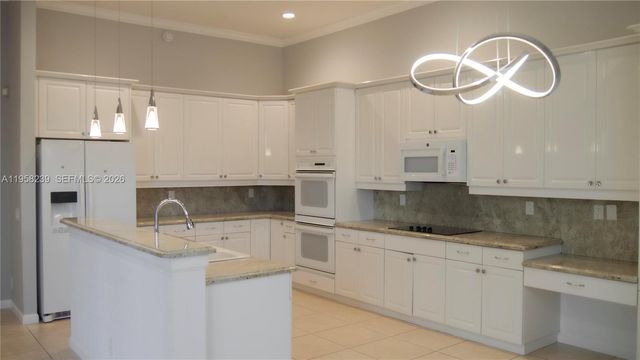 2288 Quail Roost Dr 0, Weston, FL 33327