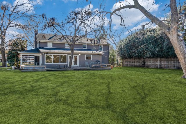 6255 Deloache Avenue, Dallas, TX 75225