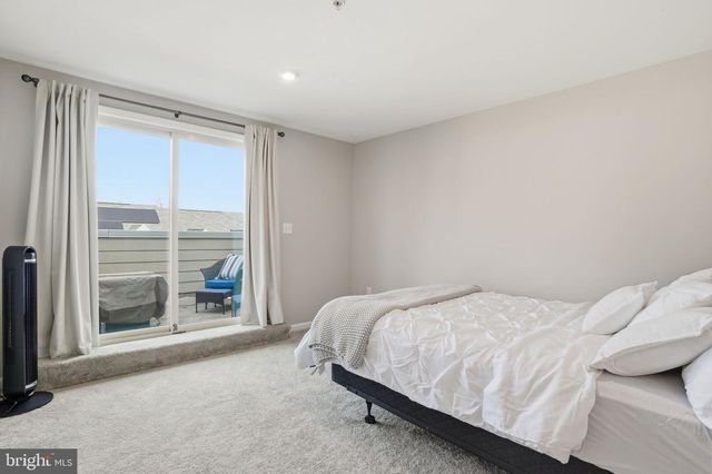 3702 JAMISON ST NE, Washington, DC 20018