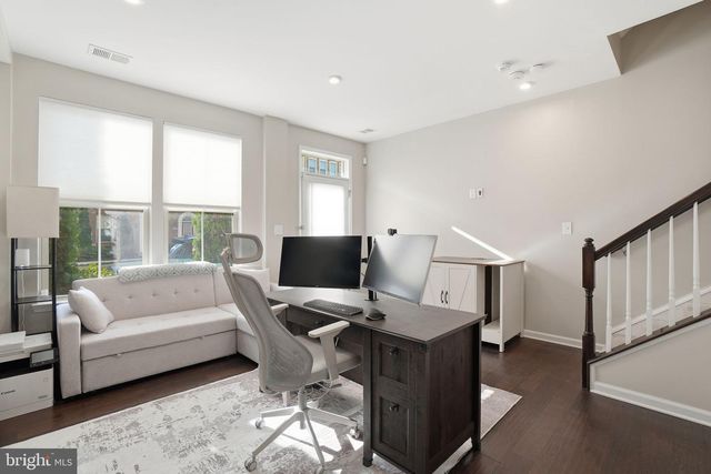 3702 JAMISON ST NE, Washington, DC 20018