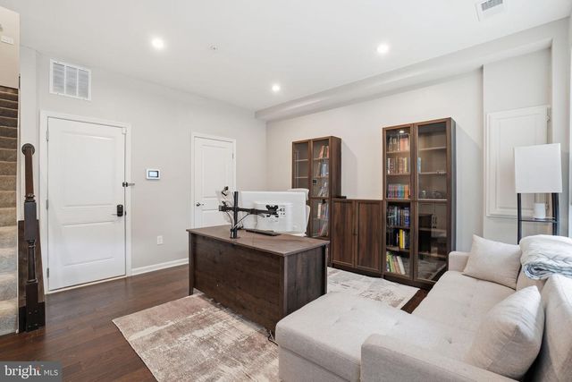 3702 JAMISON ST NE, Washington, DC 20018