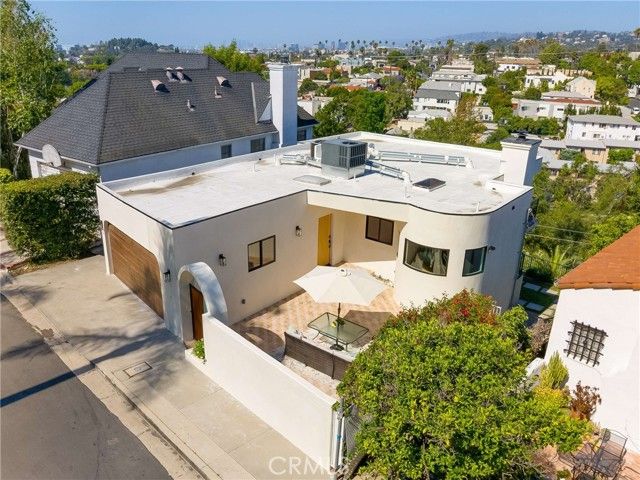 4171 Holly Knoll Drive, Los Angeles, CA 90027