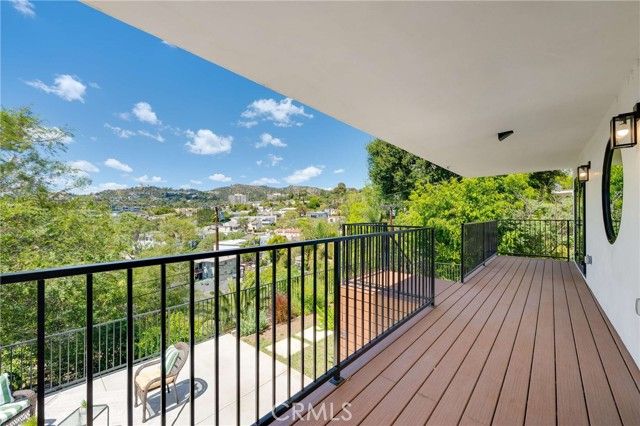 4171 Holly Knoll Drive, Los Angeles, CA 90027