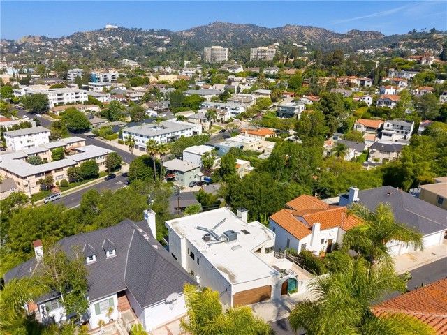 4171 Holly Knoll Drive, Los Angeles, CA 90027