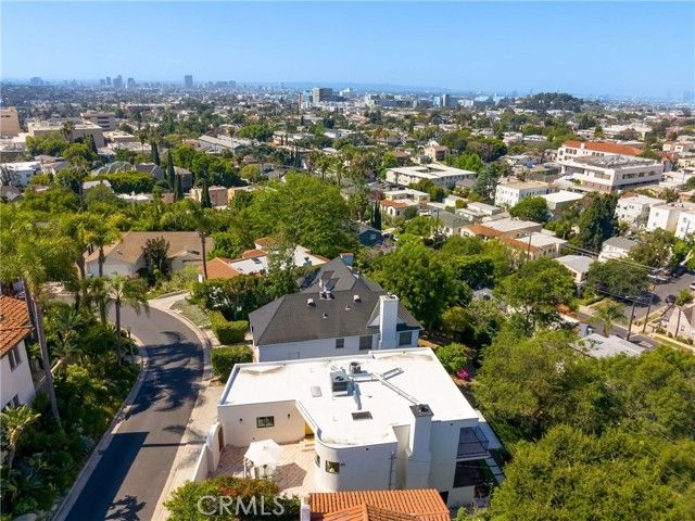4171 Holly Knoll Drive, Los Angeles, CA 90027